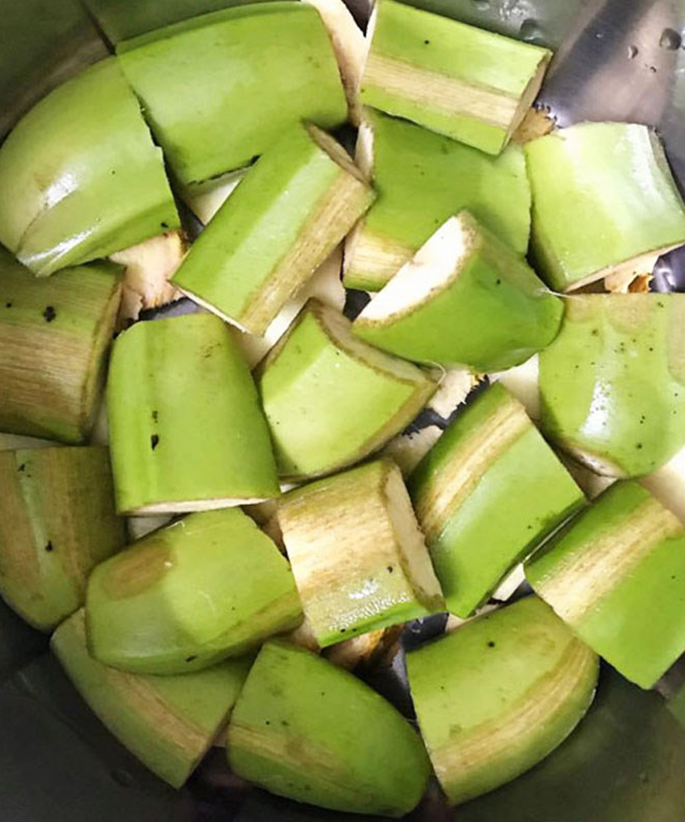 Don’t underestimate green bananas, they are cheap but are a “medicine” for digestion and intestines, especially for people over 30!