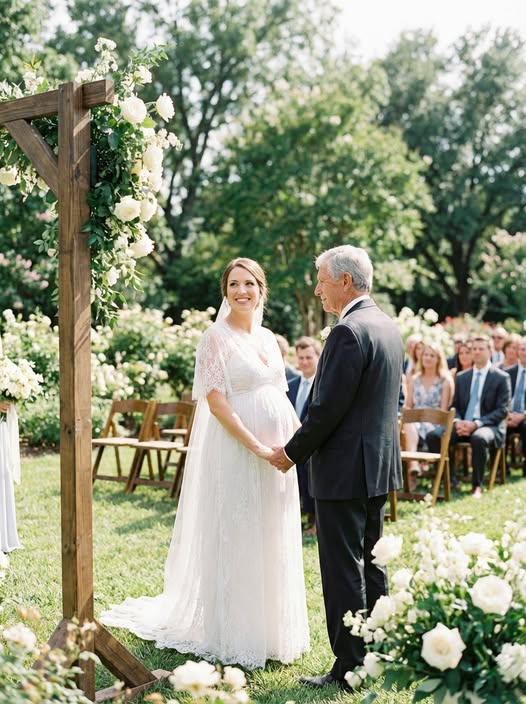 When I Married My 80-Year-Old Neighbor Just to Protect His Home From Relatives Trying to Take Everything — But That Decision Gave Us a Family Neither of Us Expected